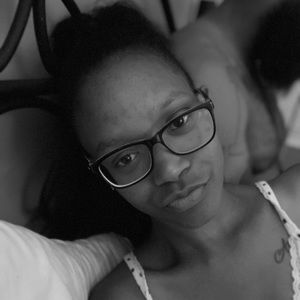 Meet your Posher, Karis